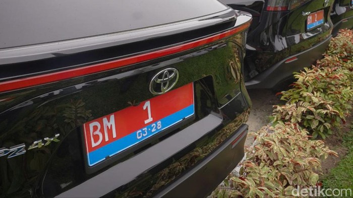 Array,Segini Biaya Pengadaan Kendaraan Dinas buat Pejabat