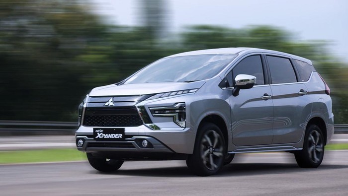 Array,Segini Pajak Progresif Mitsubishi Xpander Kepemilikan Kedua