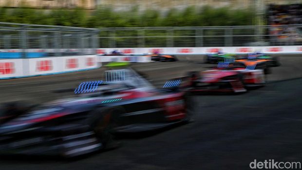 Array,Mulai Besok Sore, Catat Jadwal Formula E Jakarta 2025