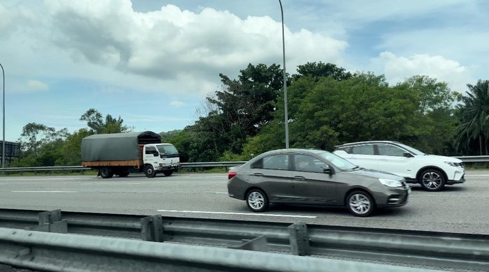 Array,Lagi! Malaysia Kalahkan Penjualan Mobil Indonesia