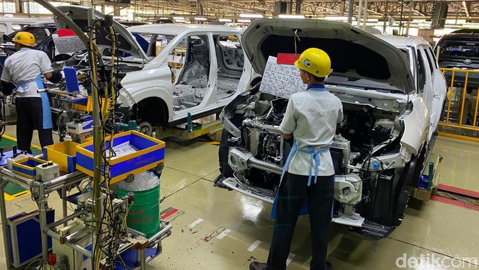 Array,Ini Dampak Jika Indonesia Kebanyakan Impor Mobil