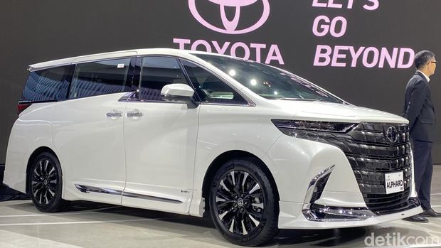 Array,Bak Langit dan Bumi, Pajak Tahunan Denza D9 vs Toyota Alphard