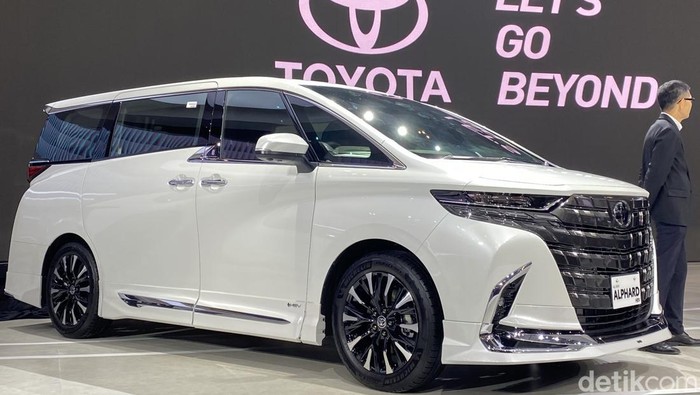 Array,Ada Diskon Gede Toyota Alphard, Tembus Ratusan Juta