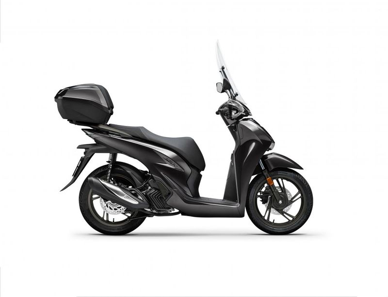 Array,Diam-diam QJMotor Punya Skutik Klasik Modern Buat Lawan Honda SH125i