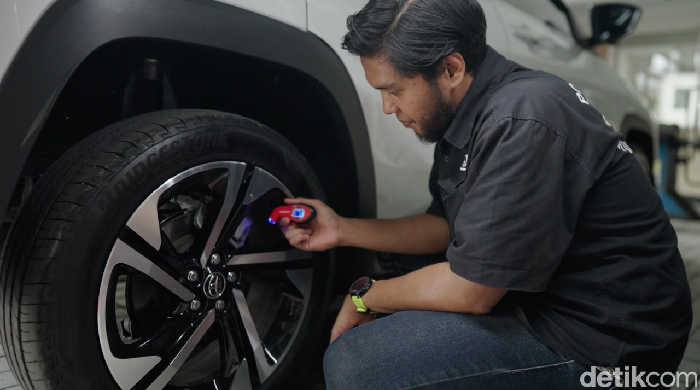 Awas Pecah! Pastikan Cek Kondisi Ban Mobil buat Mudik