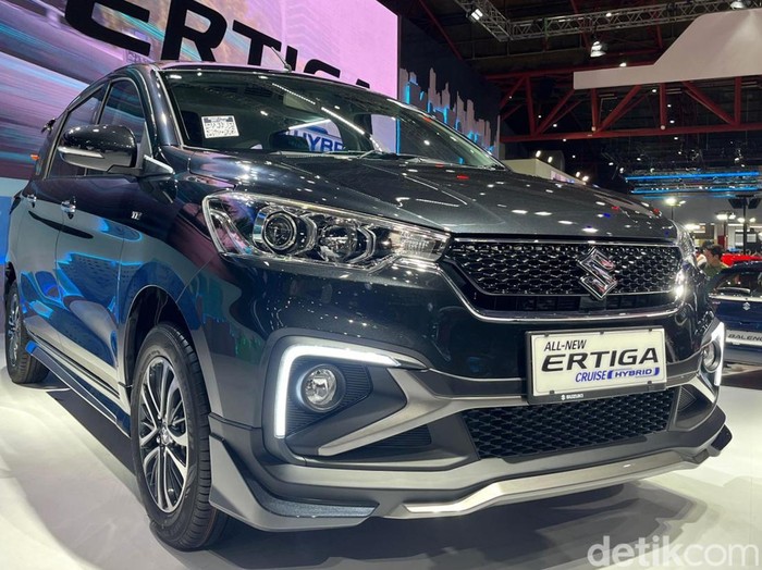 Array,Nol Distribusi, Ada Apa dengan Ertiga Hybrid?