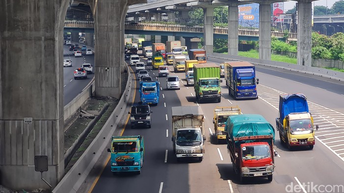 Array,Perhatian! Pekan Depan Ada Pembatasan Kendaraan