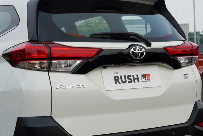 Array,Toyota Rush Masih Laris Manis, Tipe Ini Paling Banyak Diburu Orang Indonesia