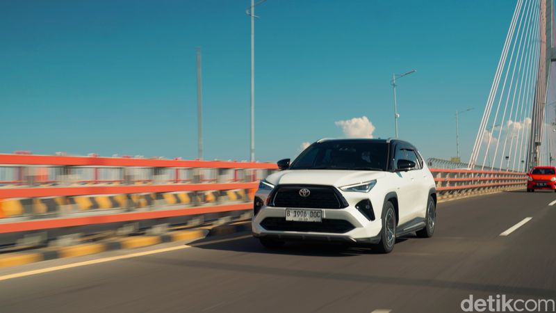 Array,Daftar Harga Mobil Hybrid Toyota, Mulai dari Rp 400-an Juta