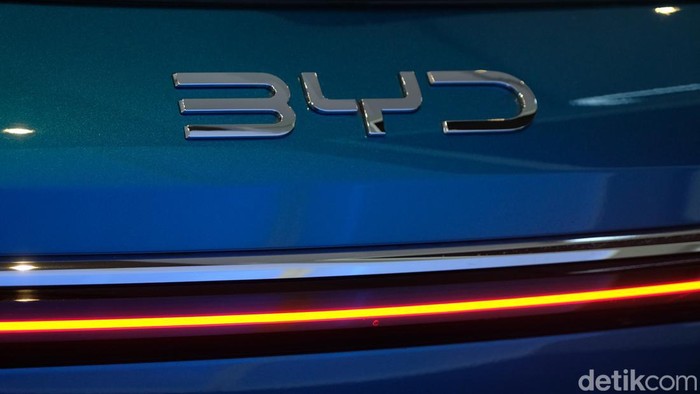 Array,Apa Kabar Pabrik BYD dan VinFast di Indonesia, Sudah Jadi Berapa Persen?
