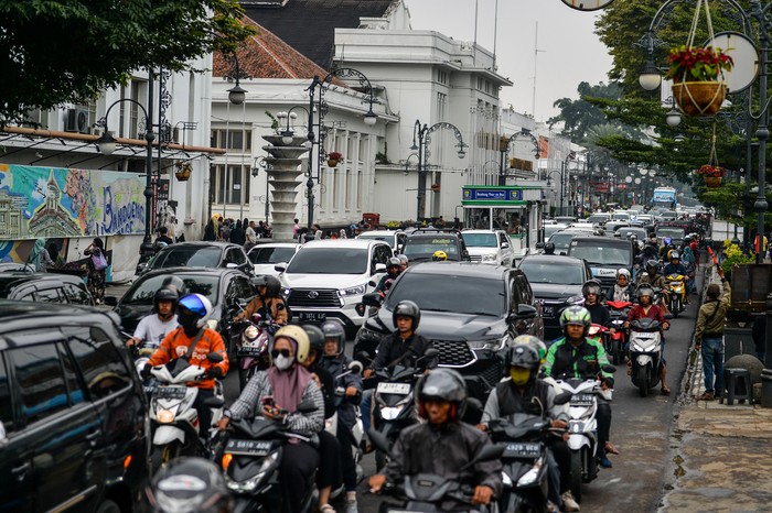 Array,5 Kota Termacet di Indonesia, Nomor 1 Bukan Jakarta