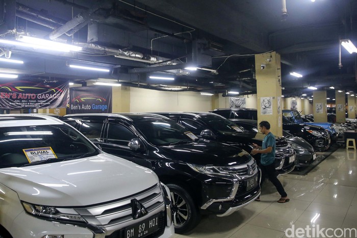 Array,Ternyata Konsumen Kayak Gini yang Beli Mobil Baru Masih Mikirin Harga Bekasnya