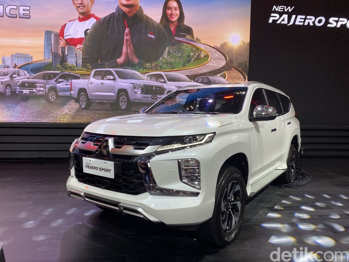 Array,Bedah Fitur dan Performa Mitsubishi Pajero Sport