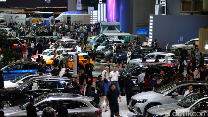 Array,Jadwal dan Lokasi Pameran GIIAS 2025