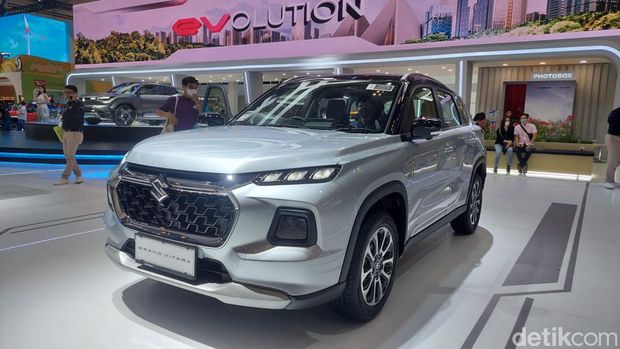 Array,Penjualan Mobil di Indonesia Masih Ambruk!