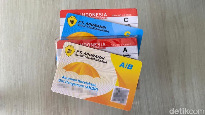 Array,Bukan Mitos, SIM Mati Lewat Sehari Wajib Bikin Baru