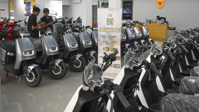 Target 2 Juta Unit Ambyar, Motor Listrik Dipastikan Tak Dapat Insentif