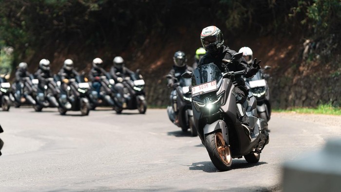 Array,Pajak Motor Nmax di Malaysia Rp 117 Ribu, di Indonesia Nyaris Rp 500 Ribu