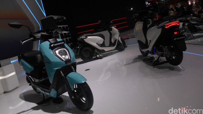 Array,Diskon Motor Listrik Honda Ada Lagi, Harga Jadi Segini