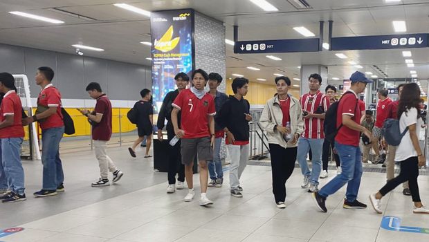 Array,Cara ke GBK Naik KRL, MRT dan Busway buat Nonton Timnas Indonesia Vs China