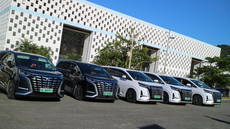 Array,Jadi MPV Listrik Terlaris, Denza D9 Terjual Segini Banyak