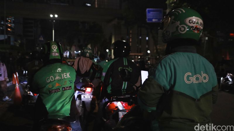 Array,UMR Jakarta Lewat! Segini Upah Ojol yang Narik 6 Jam/Hari