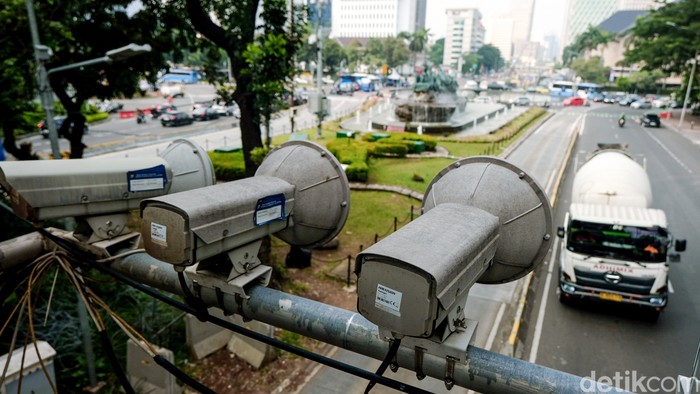 Array,Bikin Kantong Jebol! Segini Denda kalau Kena Tilang Elektronik