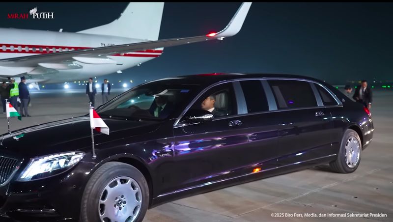 Array,Di RI Pakai Maung, di Luar Negeri Prabowo Sering Pakai Mobil Mewah Ini