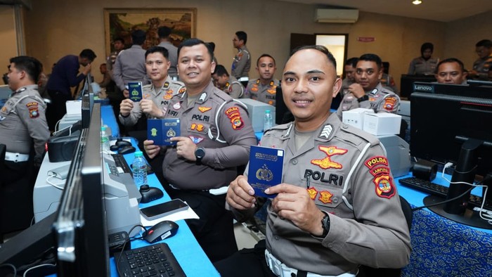 Array,Sudah Berlaku! Beli Mobil Baru Dapat BPKB Elektronik, Begini Wujudnya