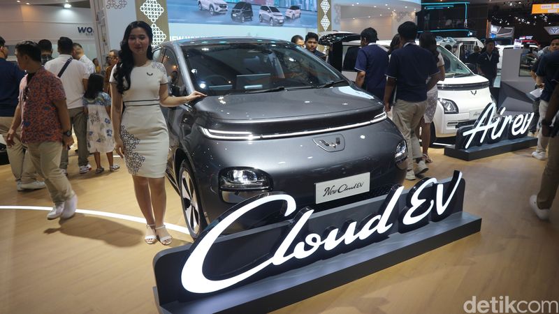 Array,Wuling Tebar Promo DP Rendah-Cicilan Ringan
