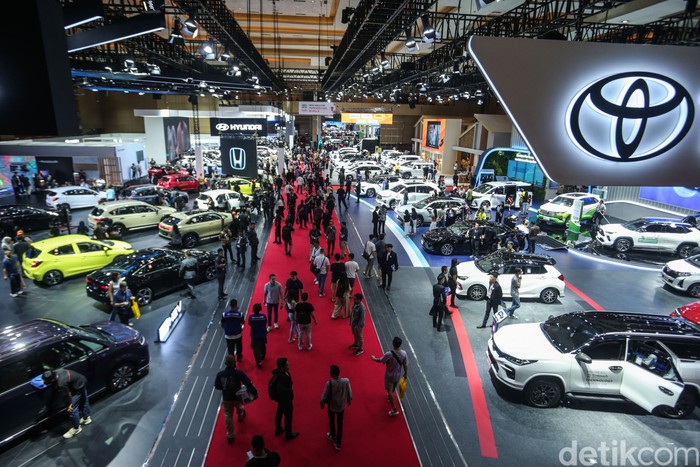 Array,Industri Otomotif Tidak Baik-baik Saja, Butuh Pertolongan Pemerintah