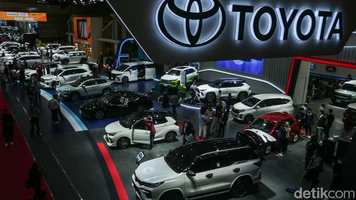 Malaysia OTW Jadi Raja Mobil ASEAN, Ini Dampaknya Buat Indonesia