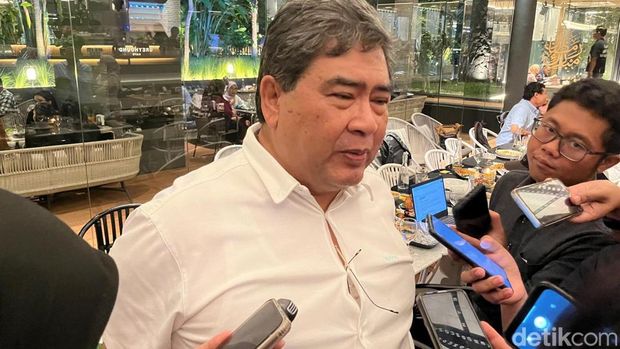 Array,Ada Usulan Pertalite Cuma Boleh Dijual di Daerah Pelosok, Setuju?