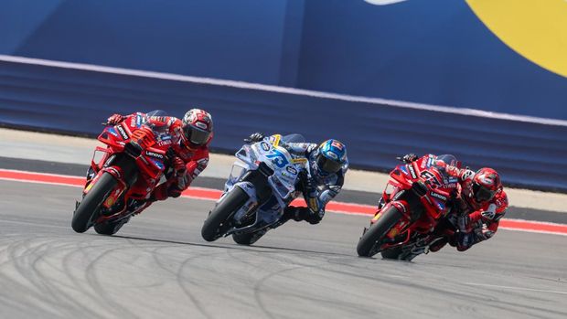 Array,Beda Level! Bagnaia Disebut Bukan Kompetitor Marquez Musim Ini