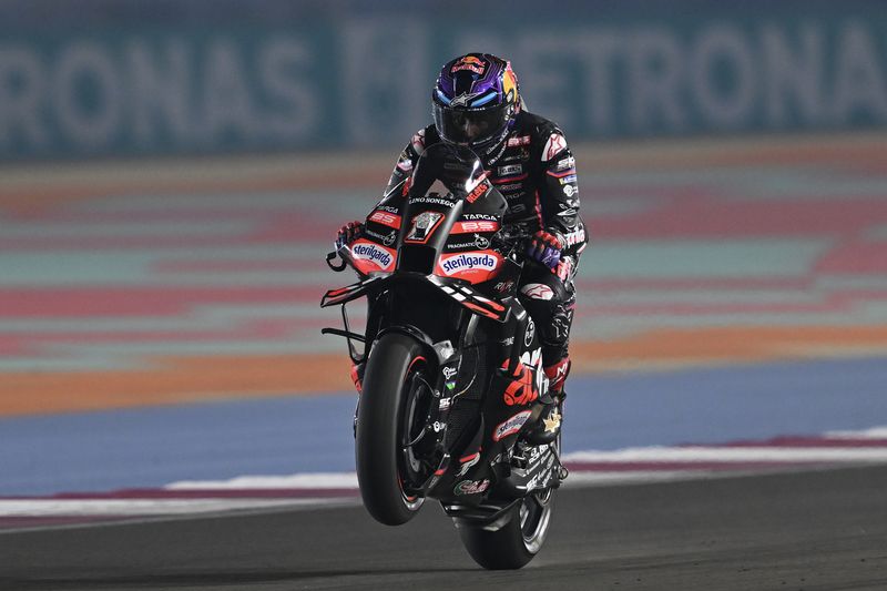 Array,Sudahlah Aprilia! Tak Ada Gunanya Pertahankan Jorge Martin