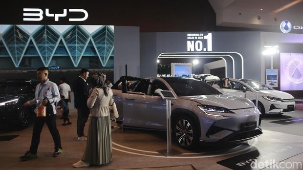 Array,Harga Jual Kembali Mobil Listrik Anjlok Parah, Ini Biang Keroknya