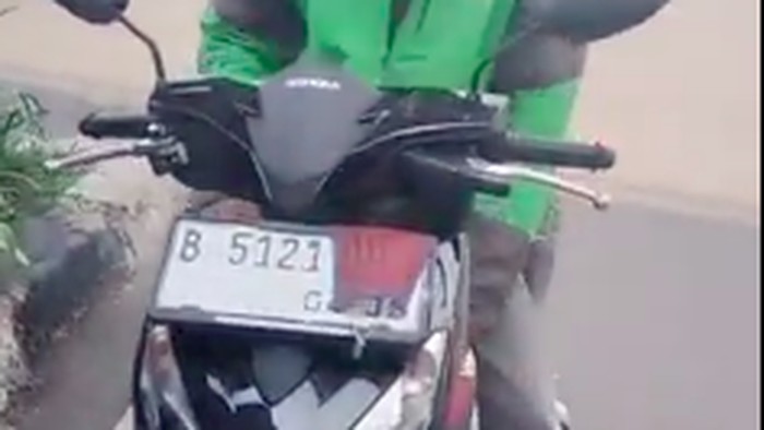 Array,Masih Berani Tutup Pelat Nomor? Siap-siap Polisi Bakal Bertindak!