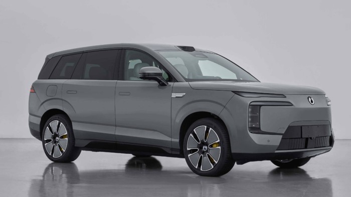 Array,Denza Kenalkan SUV Mewah Baru, Bakal Dijual Mulai Rp 700 Jutaan