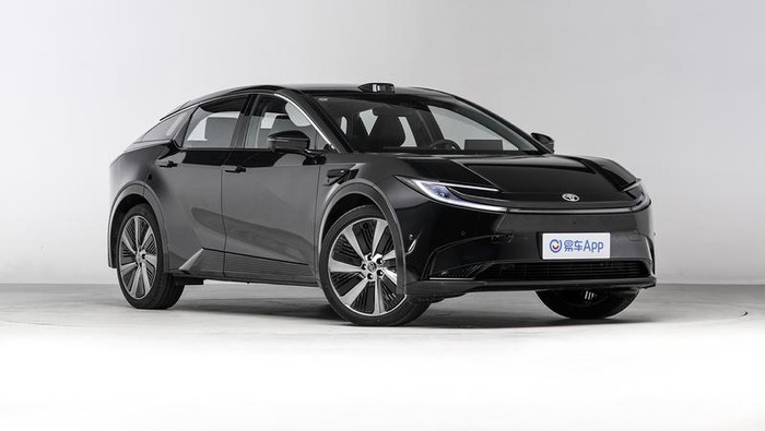 Array,Mobil Listrik Toyota yang Pakai Baterai BYD Bakal Dijual Mulai Rp 290 Jutaan!