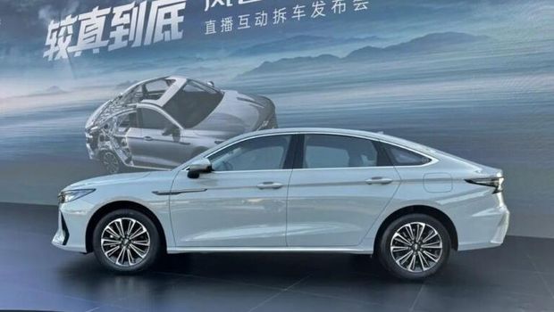 Array,Spesifikasi Sedan Hybrid Chery yang Harganya Cuma Rp 180 Jutaan