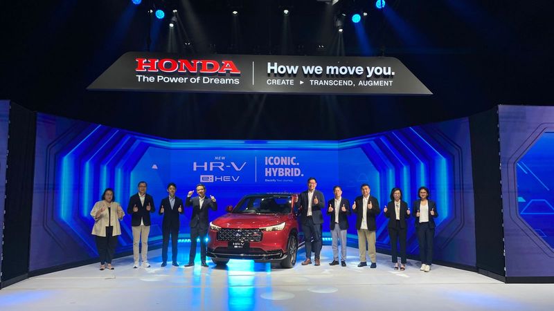 Array,Spesifikasi Honda HR-V Hybrid: Mesin, Fitur, dan Harga