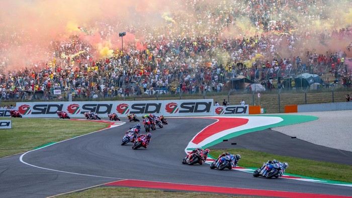 Array,Jadwal MotoGP Italia 2025, Sprint Race Digelar Malam Ini
