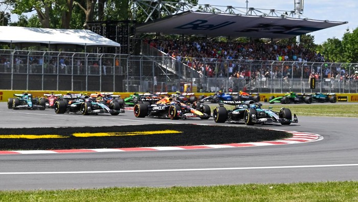 Array,Hasil Race F1 GP Kanada: George Rusell Juara Meski sempat Diprotes Red Bull