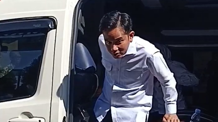 Array,7 Mobil-motor Wapres Gibran yang Lapor Punya Harta Rp 25 Miliar