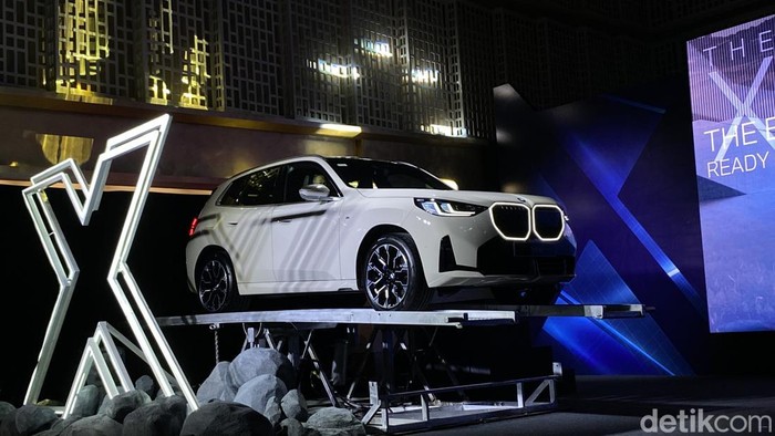 Array,Kenapa BMW X3 PHEV Belum Rilis di Indonesia?