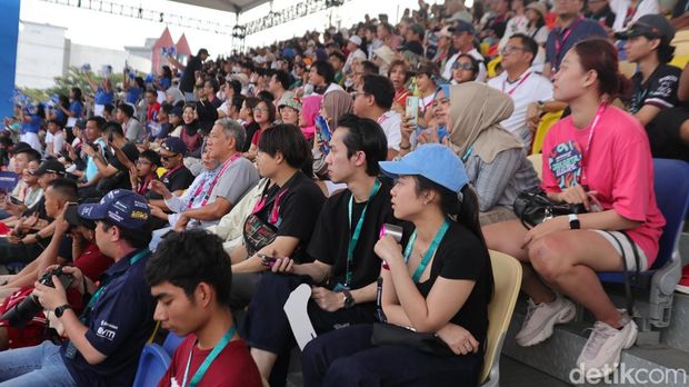 Array,Jangan Kaget! Segini Jumlah Penonton Formula E Jakarta 2025
