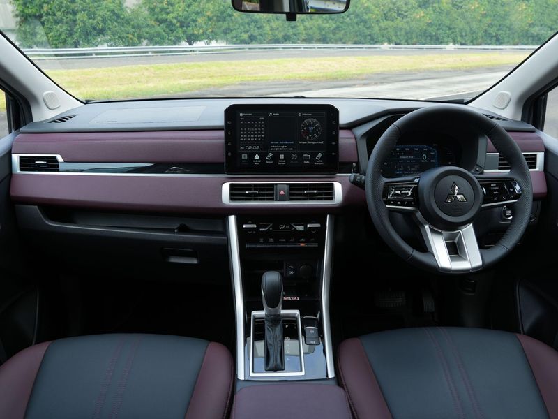 Array,Bawa Fitur Modern, Intip Keunggulan Mitsubishi Xpander Cross Terbaru