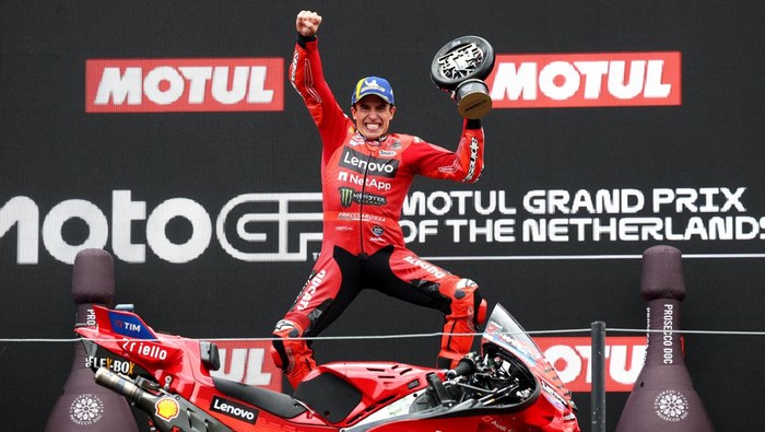 Array,Marquez Geram Adik Disebut Ngalah dan Ogah Nyalip saat Duel Lawan Dirinya