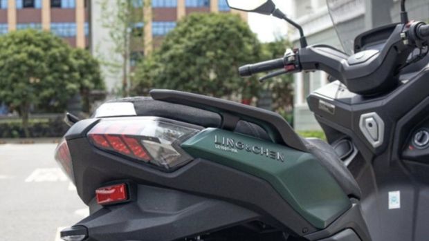 Array,Mirip Xmax, Motor Matic Buatan China Ini Dijual Cuma Rp 22 Jutaan
