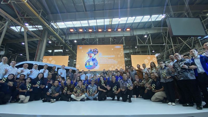 Array,8 Tahun Wuling di Indonesia: Merek China Pertama yang Produksi 165 Ribu Unit Mobil